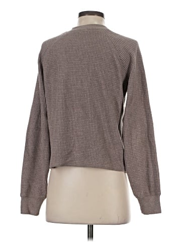 Old Navy Pullover Sweater (view 2)