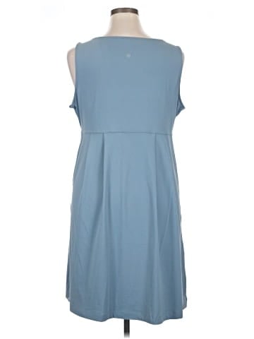 Eddie Bauer Casual Dress (view 2)