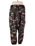 Assorted Brands Camo Green Cargo Pants Size 3X - photo 2