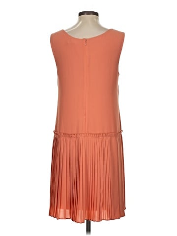 Banana Republic Casual Dress (view 2)