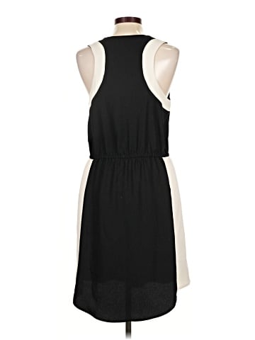 Banana Republic Casual Dress (view 2)
