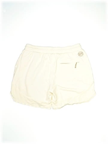 Puma Shorts (view 2)