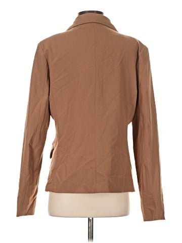 Motel Blazer (view 2)