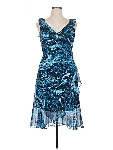 White House Black Market Cocktail Dress (view 1)