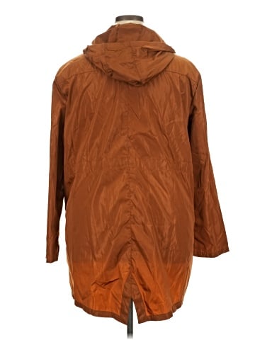 Lomon Raincoat (view 2)
