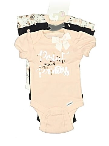 Gerber Short Sleeve Onesie (view 1)