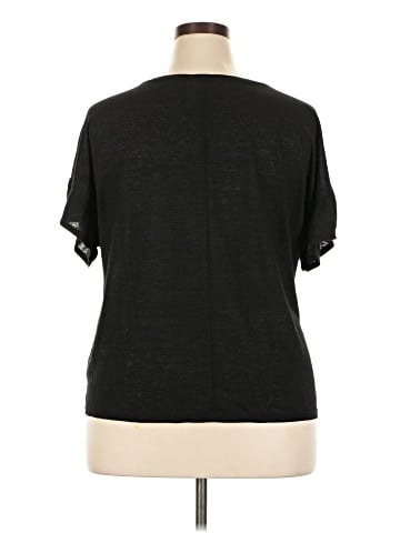 Time and Tru Short Sleeve T-Shirt (view 2)