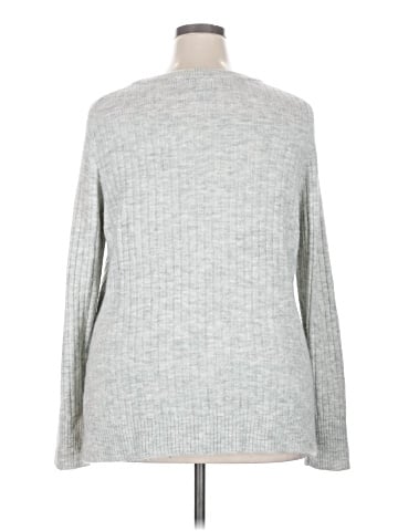 Old Navy Pullover Sweater (view 2)