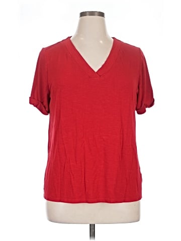 Liz Claiborne Short Sleeve T-Shirt (view 1)