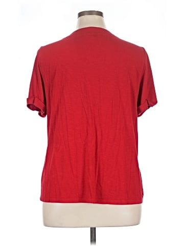 Liz Claiborne Short Sleeve T-Shirt (view 2)