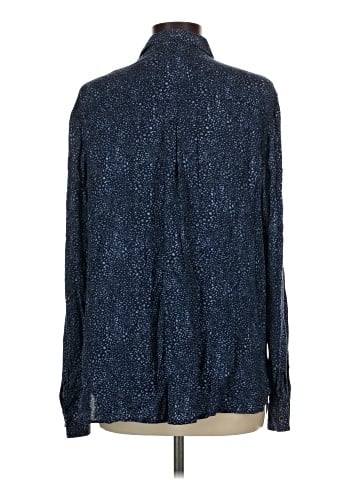 Yest Long Sleeve Button-Down Shirt (view 2)