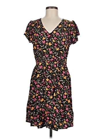 Old Navy Casual Dress (view 1)
