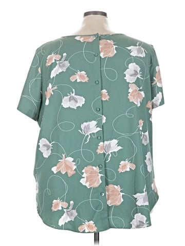 Ava & Viv Short Sleeve Blouse (view 2)