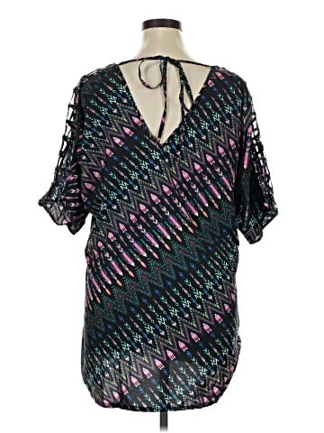 Swimsuits for all Short Sleeve Blouse (view 2)