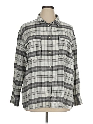 American Eagle Outfitters Long Sleeve Button-Down Shirt (view 1)