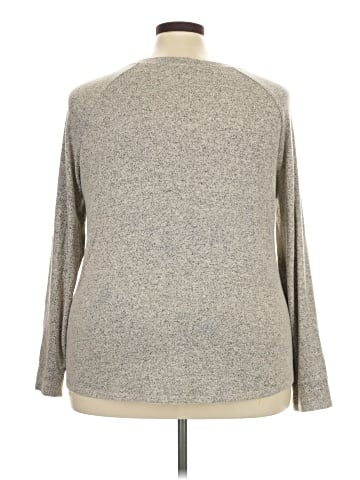Nine Britton Long Sleeve Top (view 2)