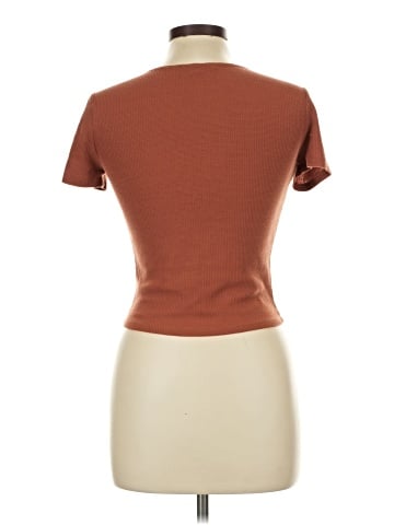 Forever 21 Short Sleeve T-Shirt (view 2)