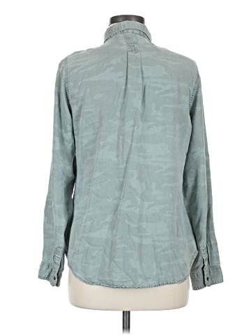 Maurices Long Sleeve Button-Down Shirt (view 2)