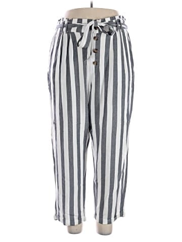 American Eagle Outfitters Casual Pants (view 1)