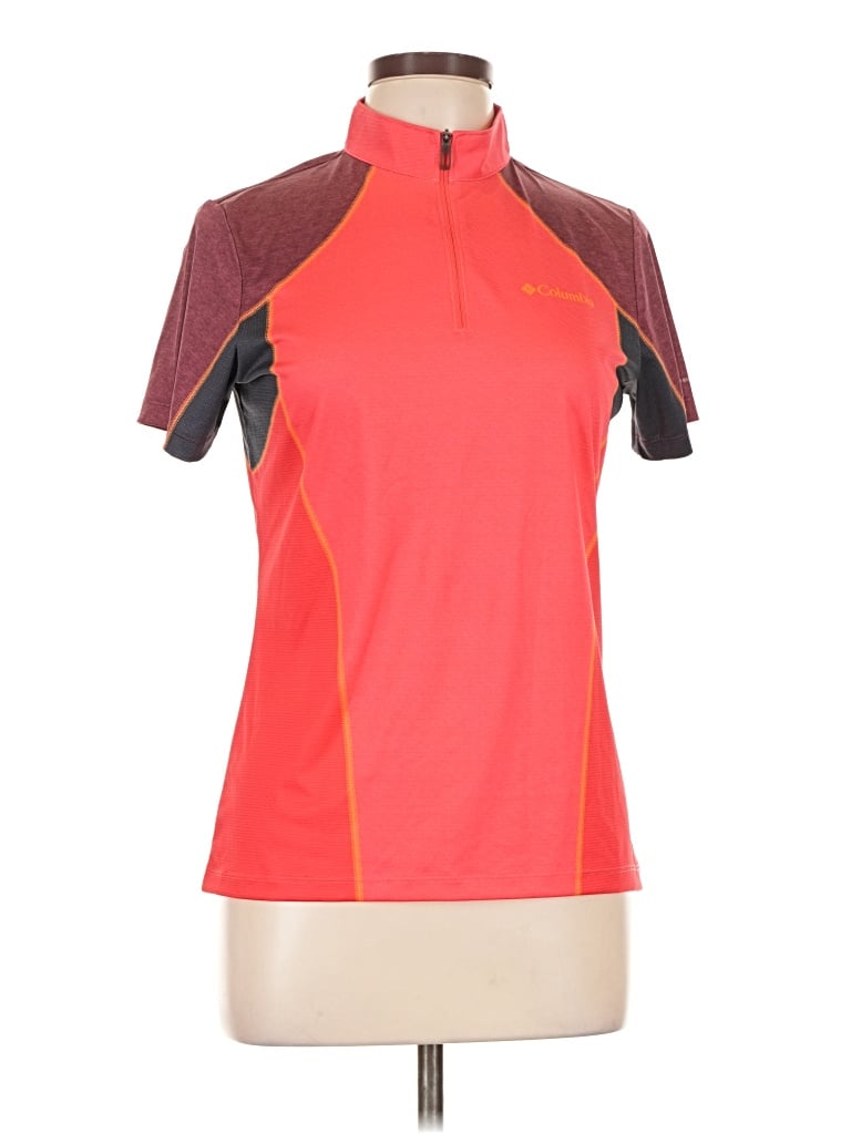 Pre-owned Columbia Active T-shirt In Red