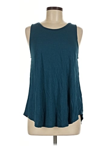 Old Navy Sleeveless T-Shirt (view 1)