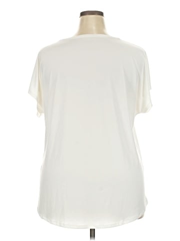 Chico's Short Sleeve T-Shirt (view 2)