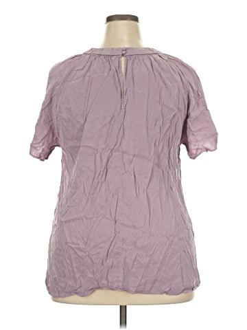 Universal Standard Short Sleeve Blouse (view 2)