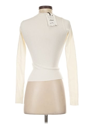 Pull&Bear Turtleneck Sweater (view 2)