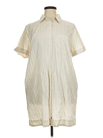 Old Navy Casual Dress (view 1)
