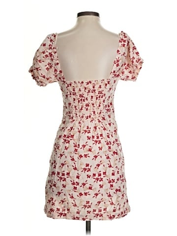 Urban Outfitters Casual Dress (view 2)