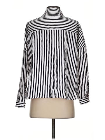 Zara Basic Long Sleeve Button-Down Shirt (view 2)