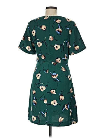 Banana Republic Casual Dress (view 2)