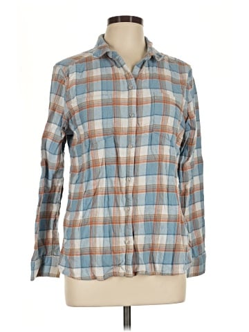 Croft & Barrow Long Sleeve Button-Down Shirt (view 1)