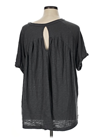American Eagle Outfitters Short Sleeve Top (view 2)