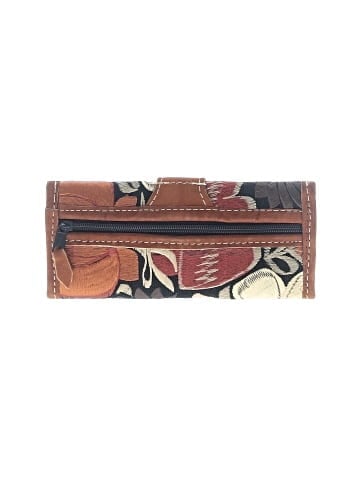 Unbranded Wallet (view 2)