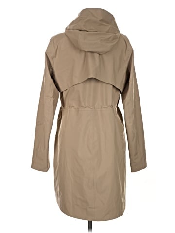 Lululemon Athletica Raincoat (view 2)