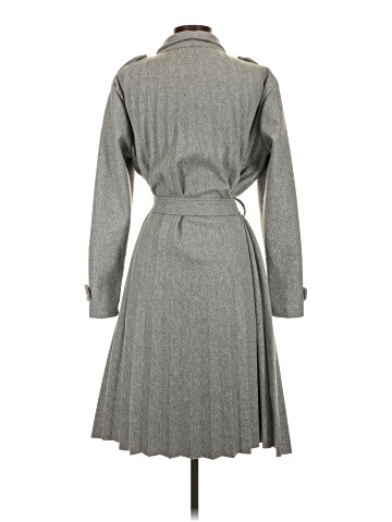 New Collection Trenchcoat (view 2)