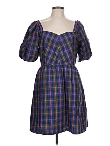Old Navy Cocktail Dress (view 1)