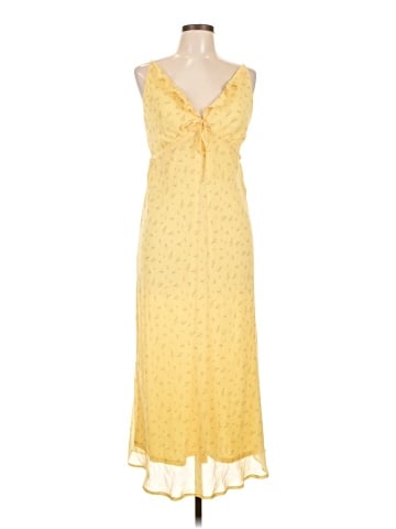 No Boundaries Casual Dress (view 1)