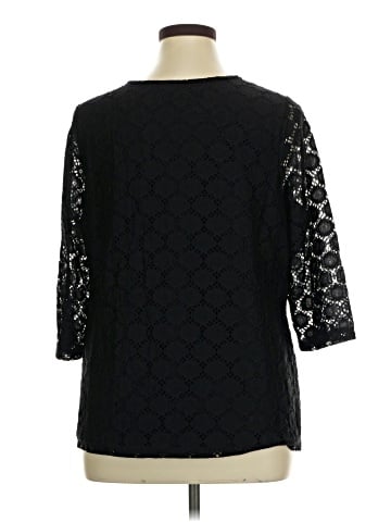 D&Co. 3/4 Sleeve Top (view 2)