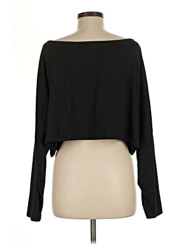 Unbranded 3/4 Sleeve T-Shirt (view 2)