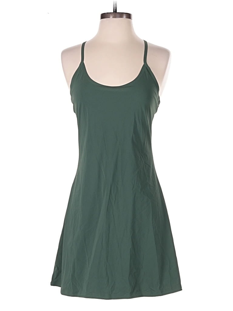 Pre-owned Outdoor Voices Casual Dress In Green
