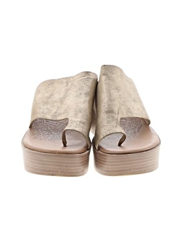 Blowfish Wedges (view 2)