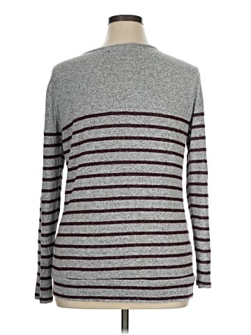 Market and Spruce Pullover Sweater (view 2)
