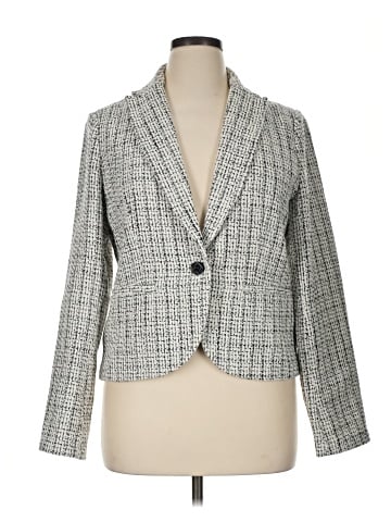 Amanda + Chelsea Blazer (view 1)