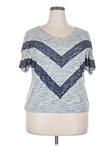 Maurices Short Sleeve Top (view 1)
