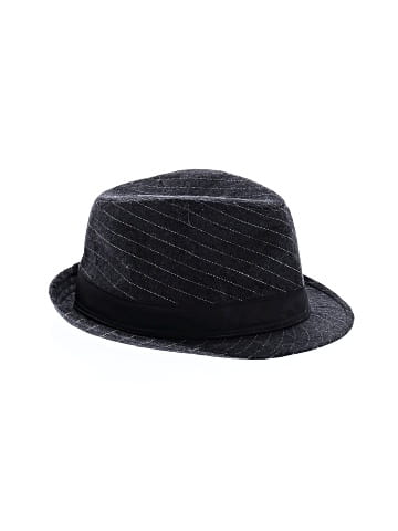 Unbranded Fedora (view 1)