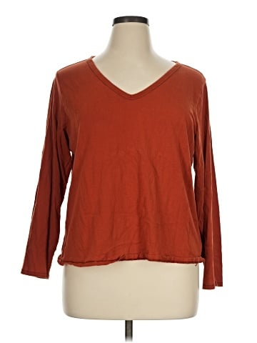 Old Navy 3/4 Sleeve T-Shirt (view 1)