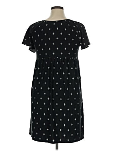 Old Navy Casual Dress (view 2)