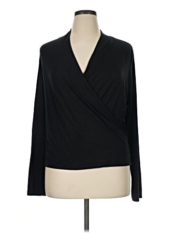 Banana Republic Long Sleeve T-Shirt (view 1)